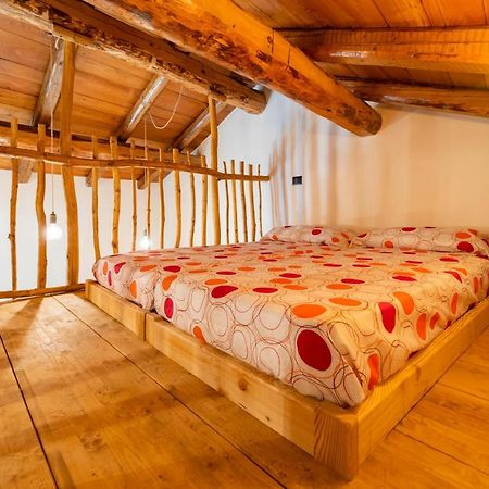 Villar San Costanzo Country House Le Gaie Allegre מראה חיצוני תמונה
