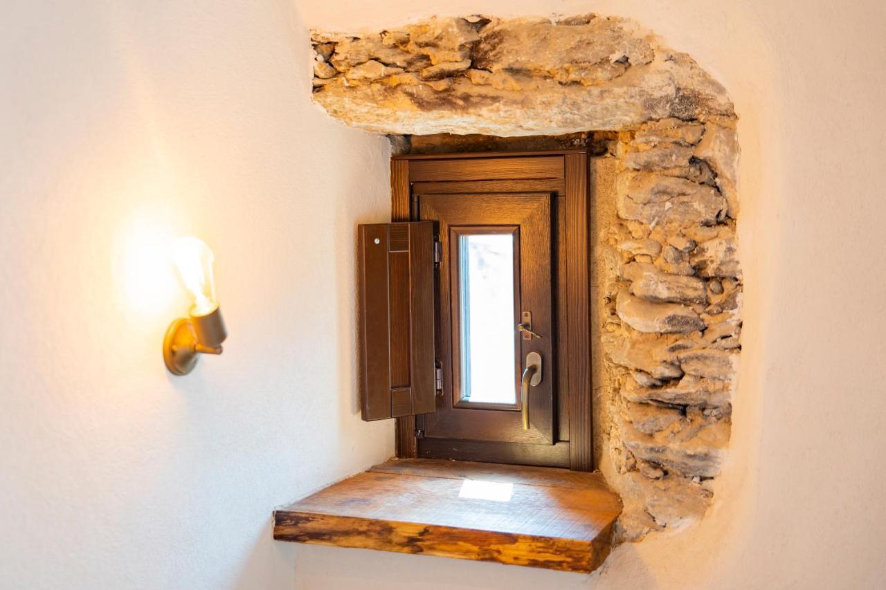 Villar San Costanzo Country House Le Gaie Allegre מראה חיצוני תמונה